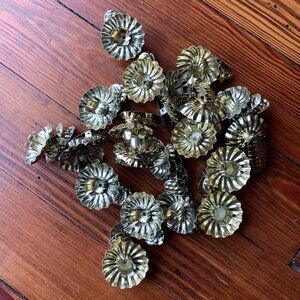 Vintage Christmas Candle Clips - set of 20
